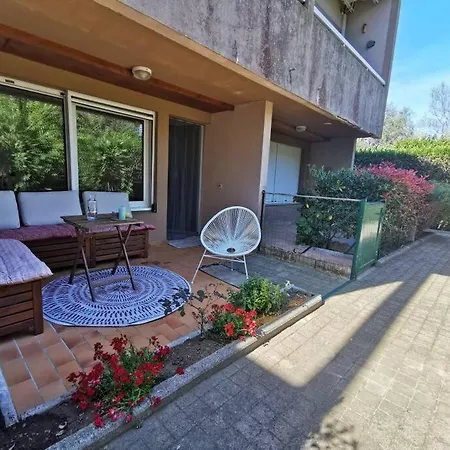 Neuf à 150m De La Hyères