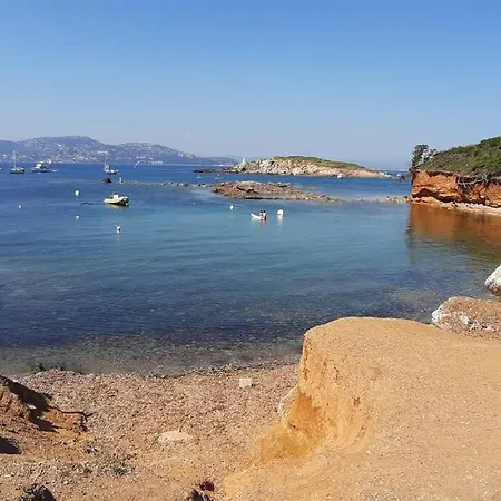 Neuf A 150m De La Apartment